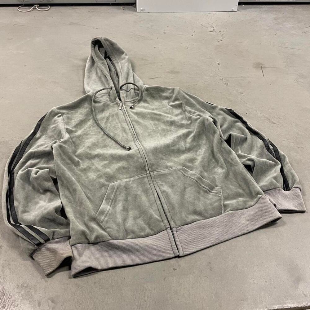 vintage y2k velour hoodie